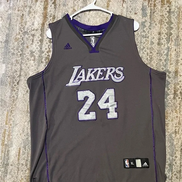 Adidas Kobe Bryant Lakers Gray Basketball Jersey sz XL - Picture 6 of 10